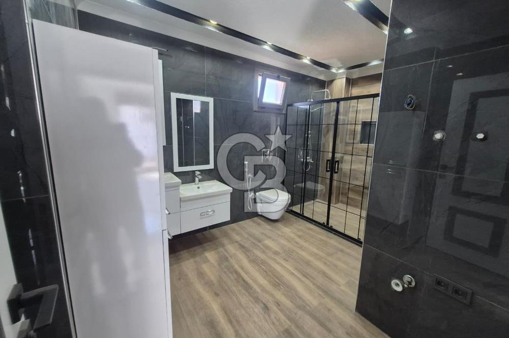 Ayvalık Küçükköy'de 4+1 SAUNALI-HAMAMLI-HAVUZLU Satılık VİLLA