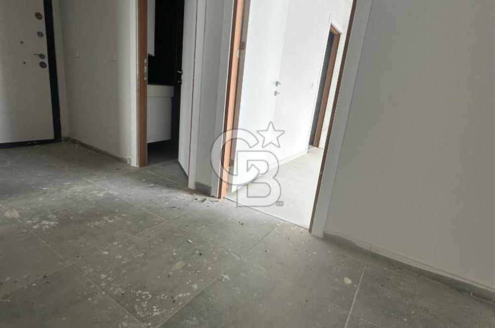 BAHÇEŞEHİR HAYATPARK 2 SİTESİ SATILIK 2+1 DAİRE