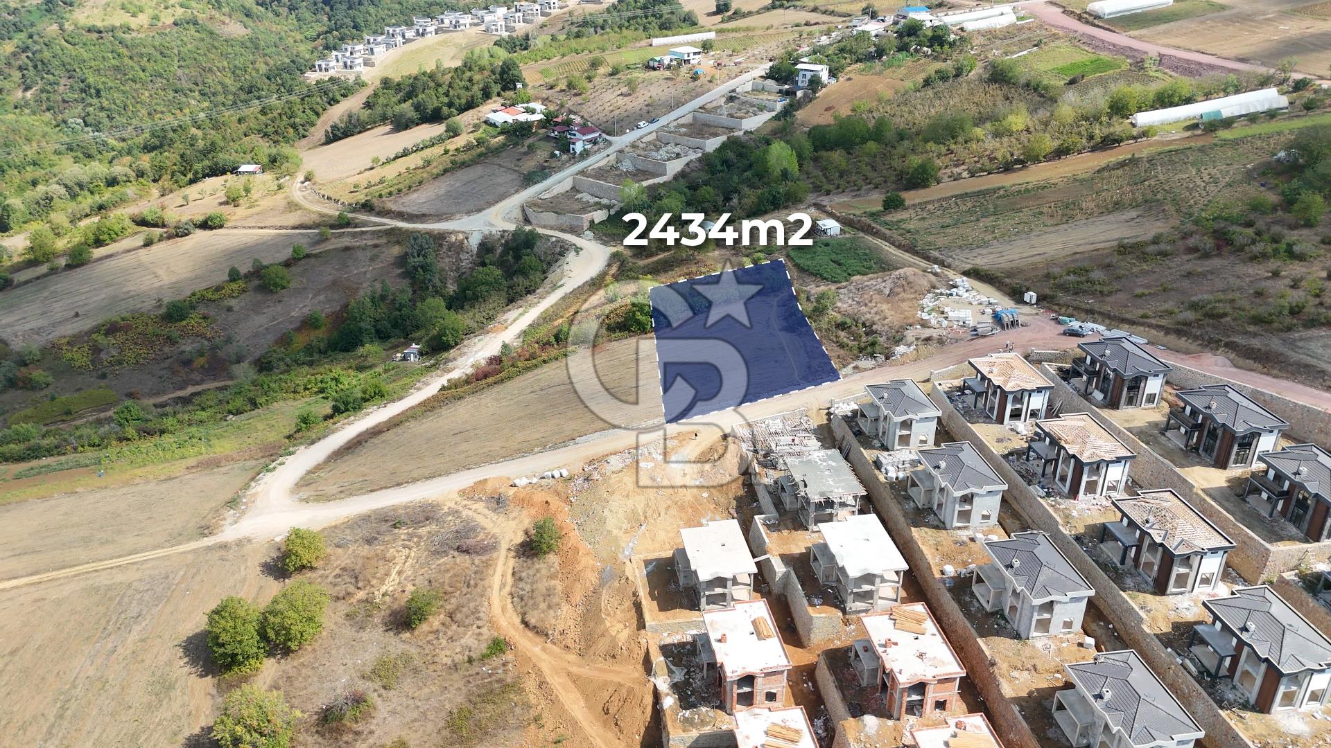 İZMİT KABAOĞLU SATILIK 2433 M2 VİLLA İMARLI DEĞERLİ ARAZİ