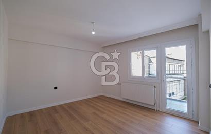 Karşıyaka Aksoy Mahallesi Tadilatlı Geniş 3+1 Satılık Boş Daire
