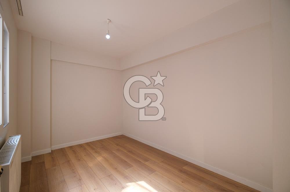 Karşıyaka Aksoy Mahallesi Tadilatlı Geniş 3+1 Satılık Boş Daire
