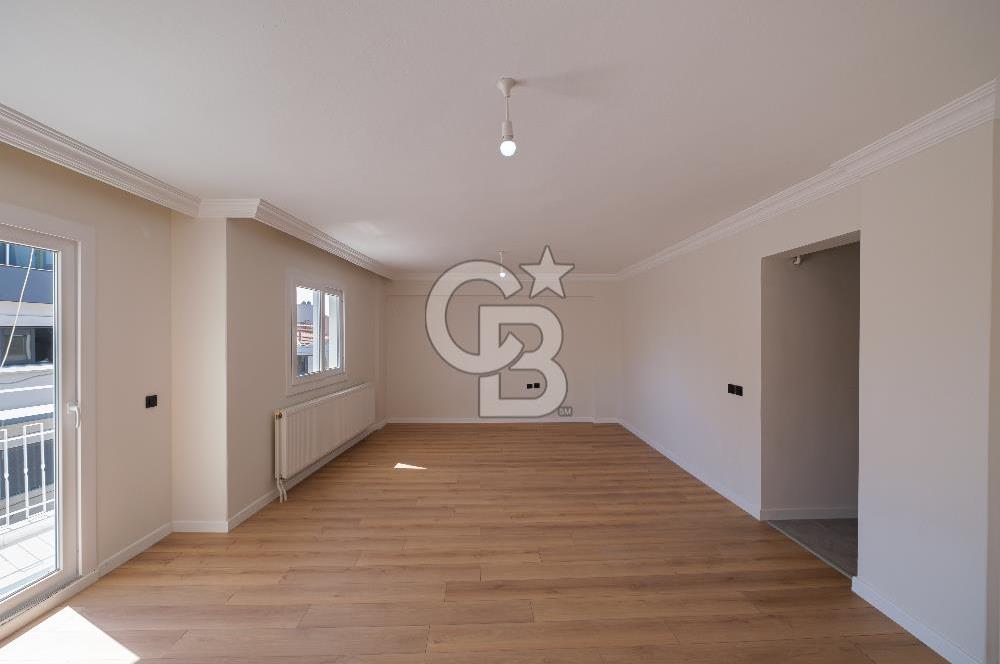 Karşıyaka Aksoy Mahallesi Tadilatlı Geniş 3+1 Satılık Boş Daire