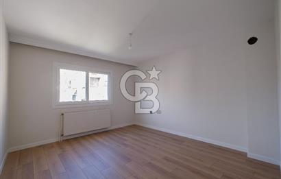 Karşıyaka Aksoy Mahallesi Tadilatlı Geniş 3+1 Satılık Boş Daire