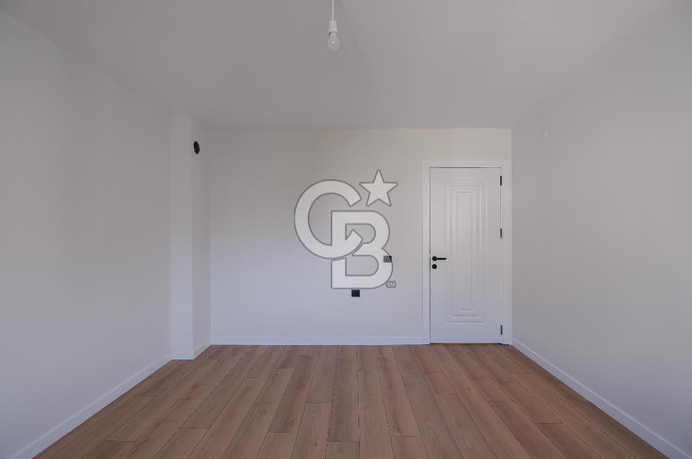 Karşıyaka Aksoy Mahallesi Tadilatlı Geniş 3+1 Satılık Boş Daire