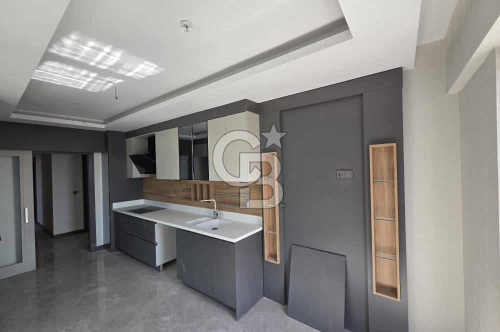PALAS ERYAMAN SİTESİ'NDE KAPALI GARAJLI SATILIK 4+1 DAİRE