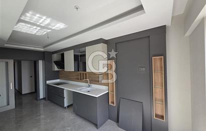 PALAS ERYAMAN SİTESİ'NDE KAPALI GARAJLI SATILIK 4+1 DAİRE