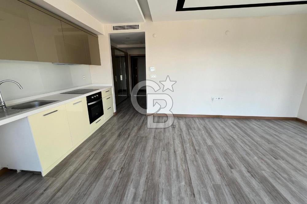 ÇİĞLİ KİRALIK DAİRE BÜYÜK TİP 1+1 HAVUZ CEPHELİ 