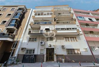 Karşıyaka Aksoy Mahallesi Tadilatlı Geniş 3+1 Satılık Boş Daire