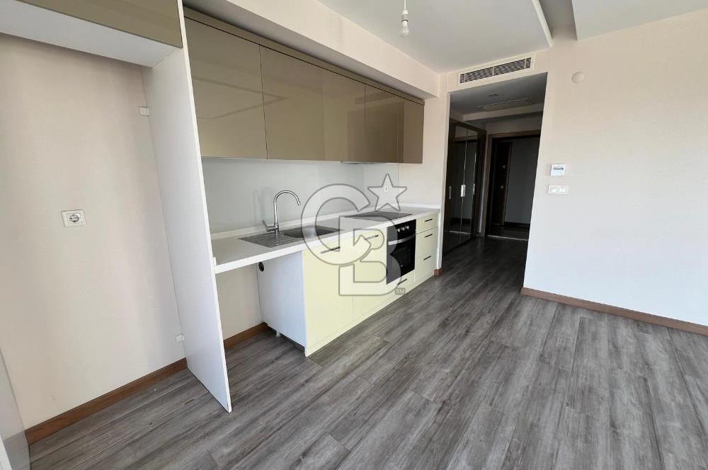 ÇİĞLİ KİRALIK DAİRE BÜYÜK TİP 1+1 HAVUZ CEPHELİ 