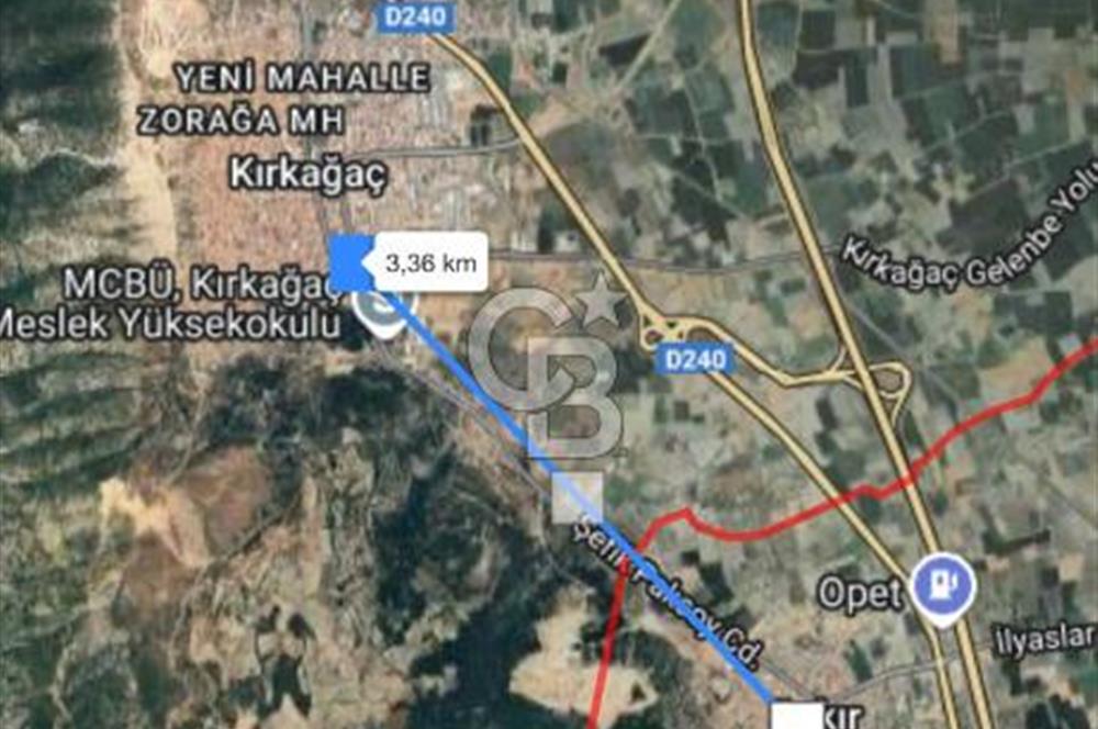 İlçe merkezinde Tapuda ev kayıtlı (fiziken ev yok) 221 m2 bahçe