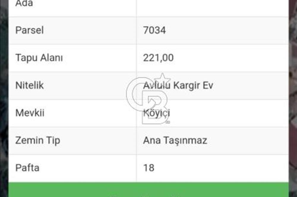 İlçe merkezinde Tapuda ev kayıtlı (fiziken ev yok) 221 m2 bahçe