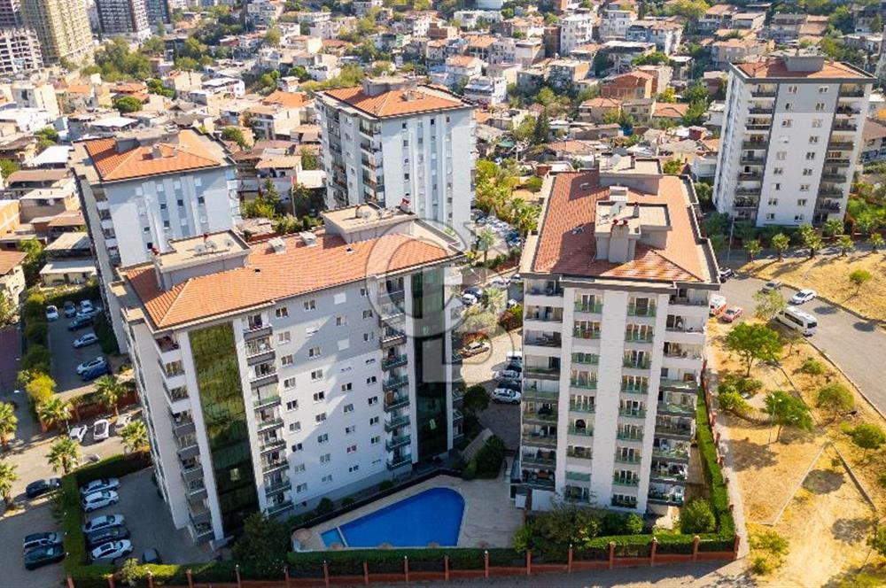 Karşıyaka Örnekköy Mh.Zeytin Evleri 2' Sitesi 3+1 Kiralık Daire