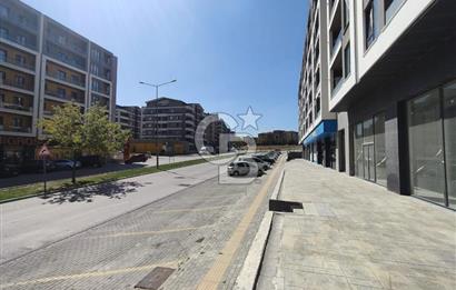 CB BLACK'TEN GÖRÜKLE DUMLUPINAR CADDE ÜZERİNDE DÜKKAN