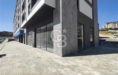 CB BLACK'TEN GÖRÜKLE DUMLUPINAR CADDE ÜZERİNDE DÜKKAN