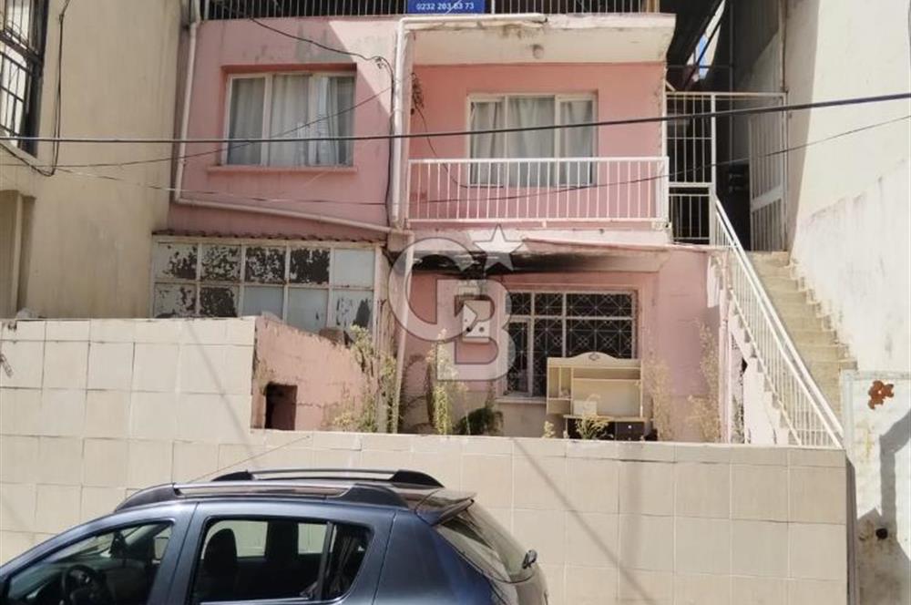 KARABAĞLAR GÜLYAKA 2 KATLI BİNA