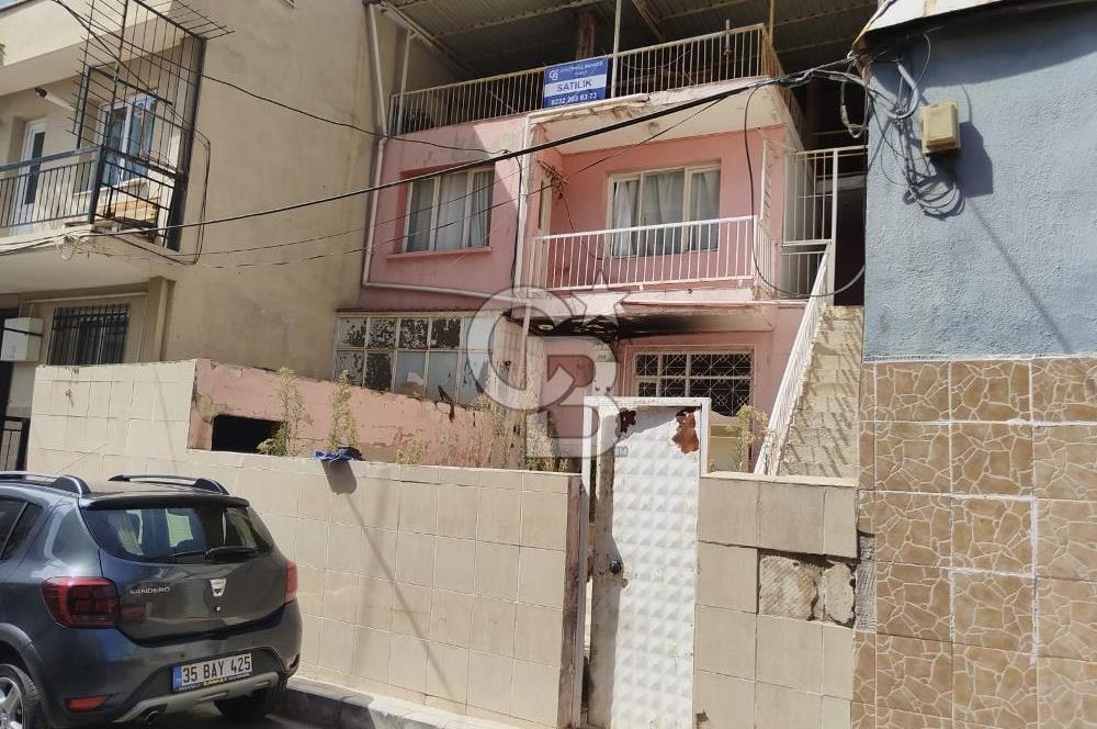KARABAĞLAR GÜLYAKA 2 KATLI BİNA