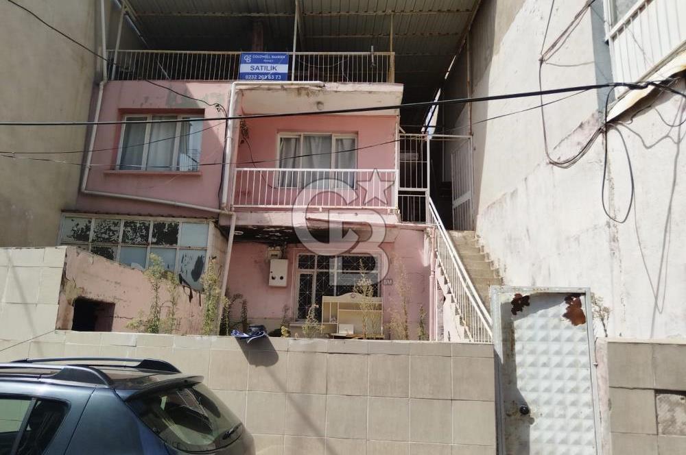 KARABAĞLAR GÜLYAKA 2 KATLI BİNA