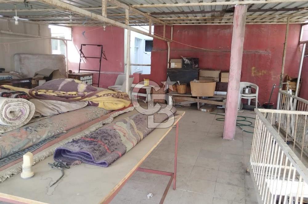 KARABAĞLAR GÜLYAKA 2 KATLI BİNA