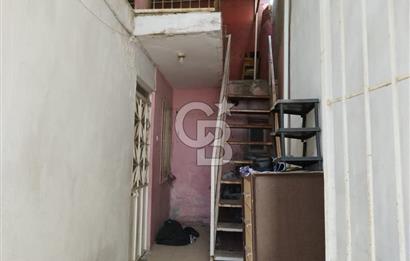 KARABAĞLAR GÜLYAKA 2 KATLI BİNA