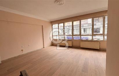 ÇİFLİK CADDESİNDE SATILIK 2+1 DAİRE