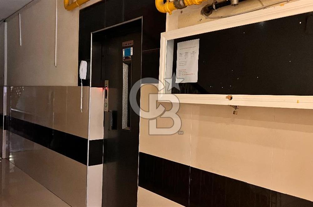 ÇİFLİK CADDESİNDE SATILIK 2+1 DAİRE