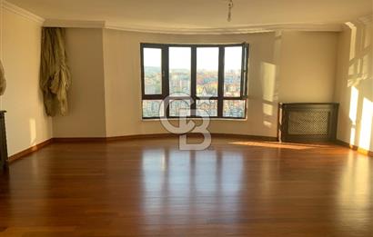 SUBAYEVLERİ KUŞADASI SOKAKTA VADİ MANZARALI ASANSÖRLÜ DAİRE