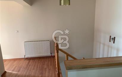 SUBAYEVLERİ KUŞADASI SOKAKTA VADİ MANZARALI ASANSÖRLÜ DAİRE