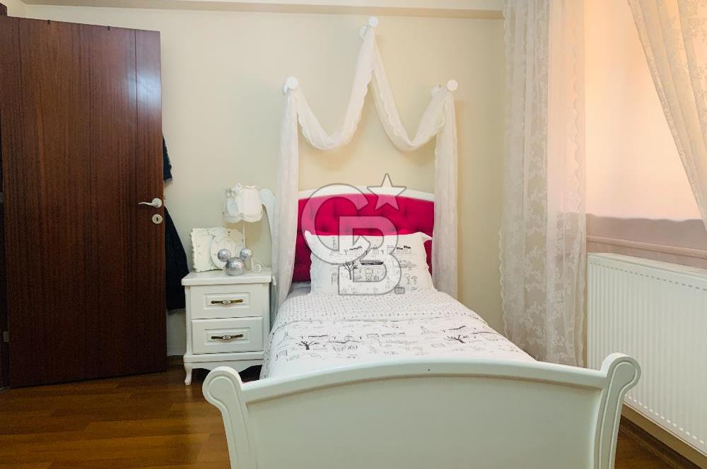 SUBAYEVLERİ SAMİPAŞA CADDESİNDE ORMAN MANZARALI,ASANSÖRLÜ 4+1