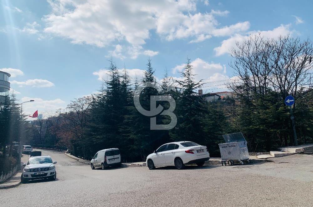 SUBAYEVLERİ SAMİPAŞA CADDESİNDE ORMAN MANZARALI,ASANSÖRLÜ 4+1