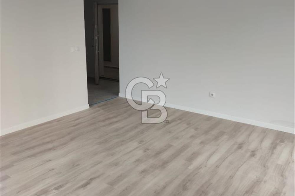 Tuzla Kiptaş Aydınlık Evler Sitesinde Kapalı Mutfaklı 2+1 Daire