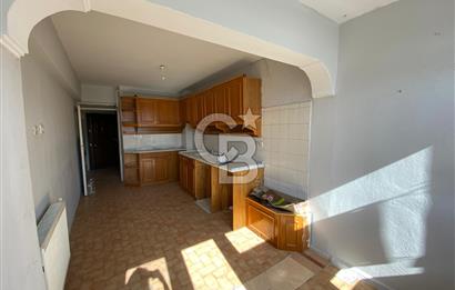 Tahsin Yazıcı Mahallesi – Yıldız Kenter yanı
3+1 Kiralık Daire