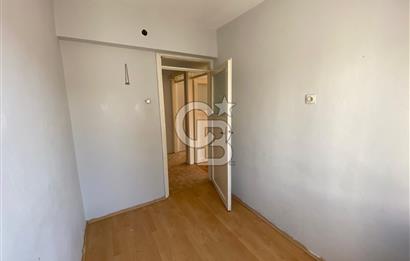 Tahsin Yazıcı Mahallesi – Yıldız Kenter yanı
3+1 Kiralık Daire