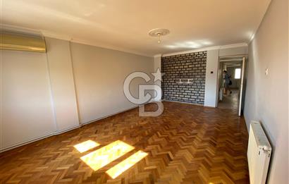 Tahsin Yazıcı Mahallesi – Yıldız Kenter yanı
3+1 Kiralık Daire
