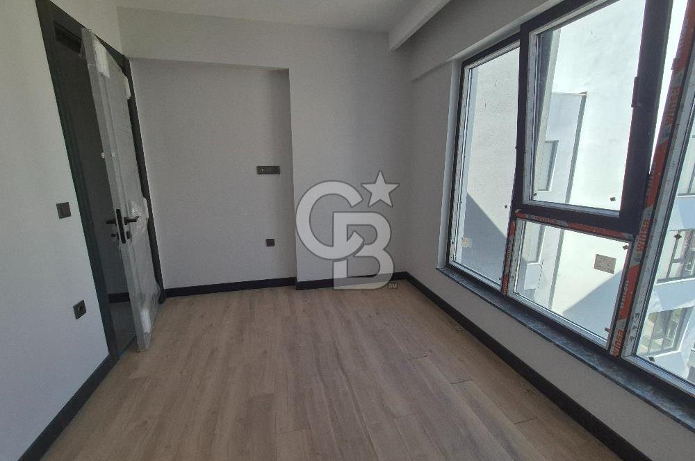 Yenimahalle Tunç Park Sitesinde 8. Kat 2+1 Kiralık Sıfır Daire