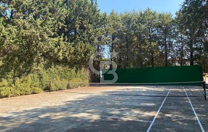 Urla Kuşçular'da Yeşiloba Sitesinde Kiralık 3+1  içi yenilenmiş beyaz eşya dahil, şömineli  müstakil villa 