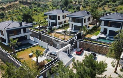 KEMALPAŞA MÜSTAKİL HAVUZLU 4+1 SIFIR LÜX SATILIK VİLLA 