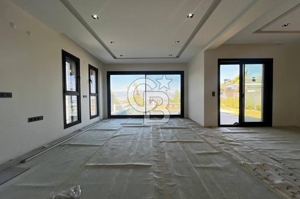 KEMALPAŞA MÜSTAKİL HAVUZLU 4+1 SIFIR LÜX SATILIK VİLLA 