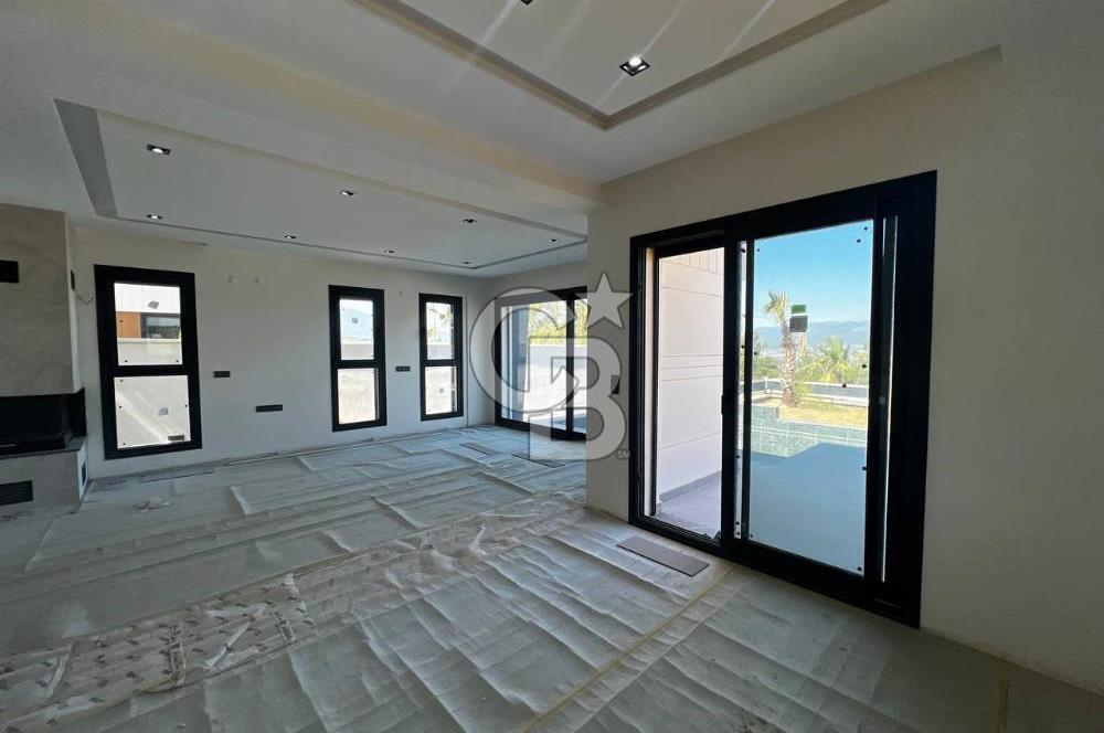 KEMALPAŞA MÜSTAKİL HAVUZLU 4+1 SIFIR LÜX SATILIK VİLLA 