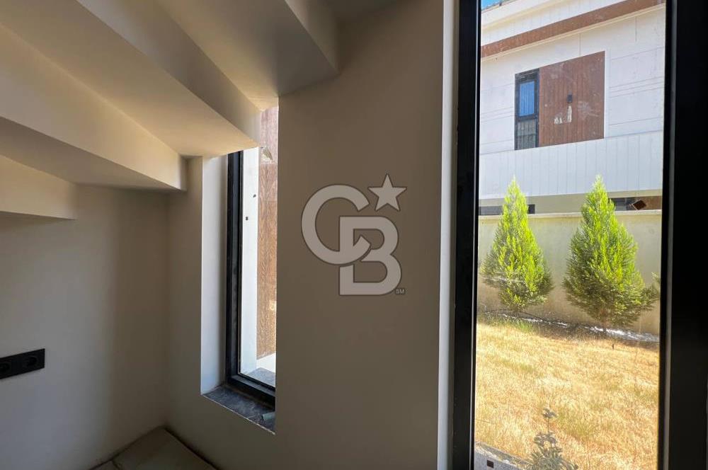 KEMALPAŞA MÜSTAKİL HAVUZLU 4+1 SIFIR LÜX SATILIK VİLLA 