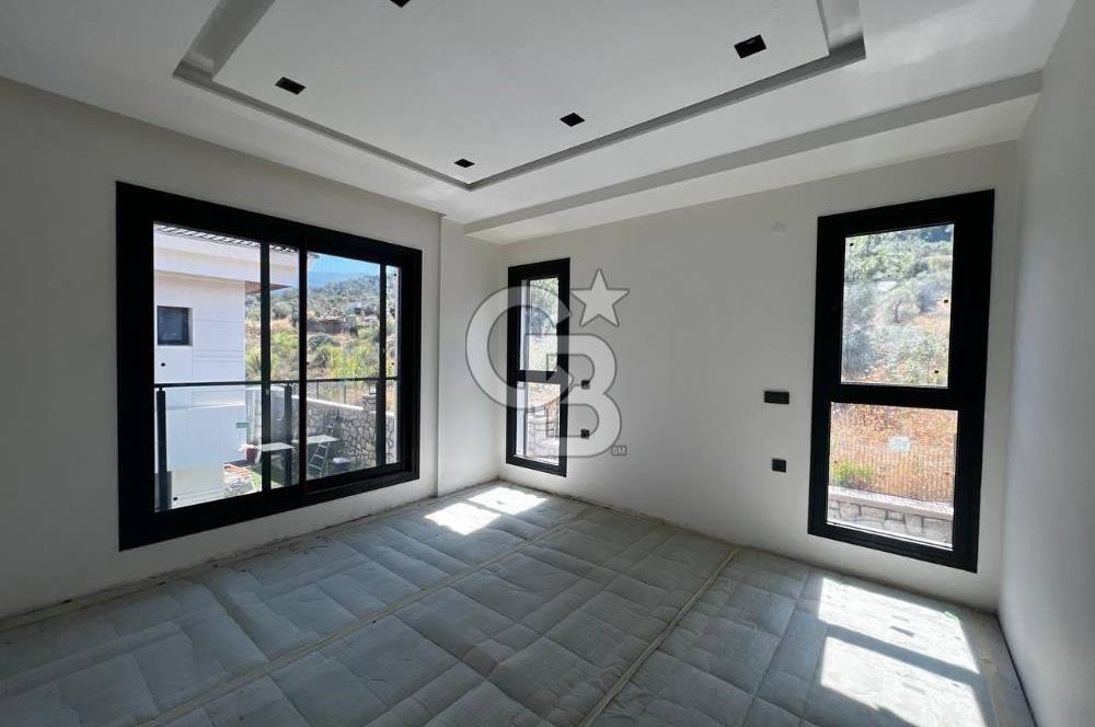 KEMALPAŞA MÜSTAKİL HAVUZLU 4+1 SIFIR LÜX SATILIK VİLLA 
