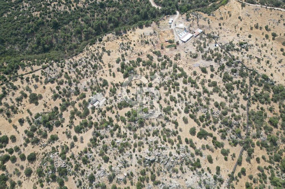 MERKEZ EZİNE ÜSKÜFÇÜ KÖYÜNDE 170 DÖNÜM SATILIK TARLA