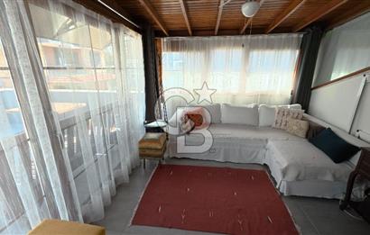 YENİ FOÇA'DA SATILIK YAZLIK VİLLA