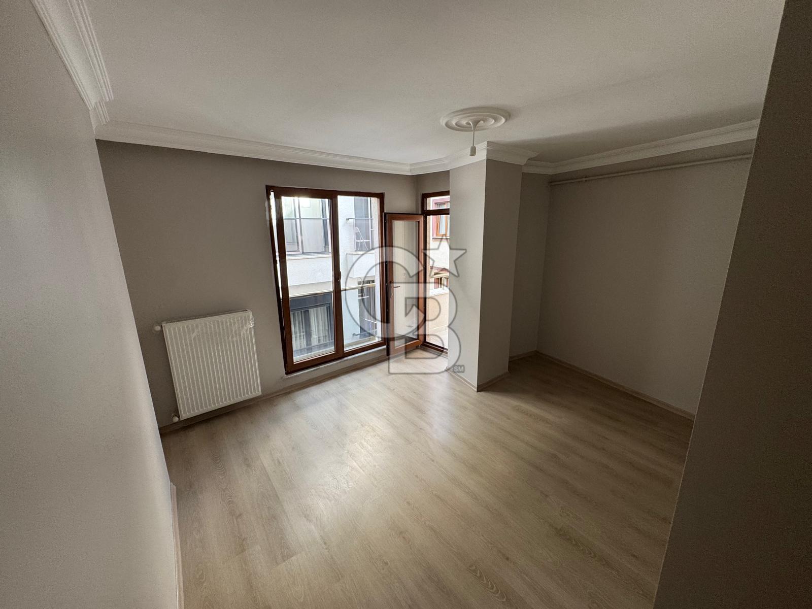 Çekmeköy Mimar Sinan'da 2.Kat  1 + 1 Kiralık Daire