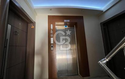 Balçova Merkezde Lüks Eşyalı Satılık 1+1 Daire