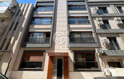 Balçova Merkezde Lüks Eşyalı Satılık 1+1 Daire