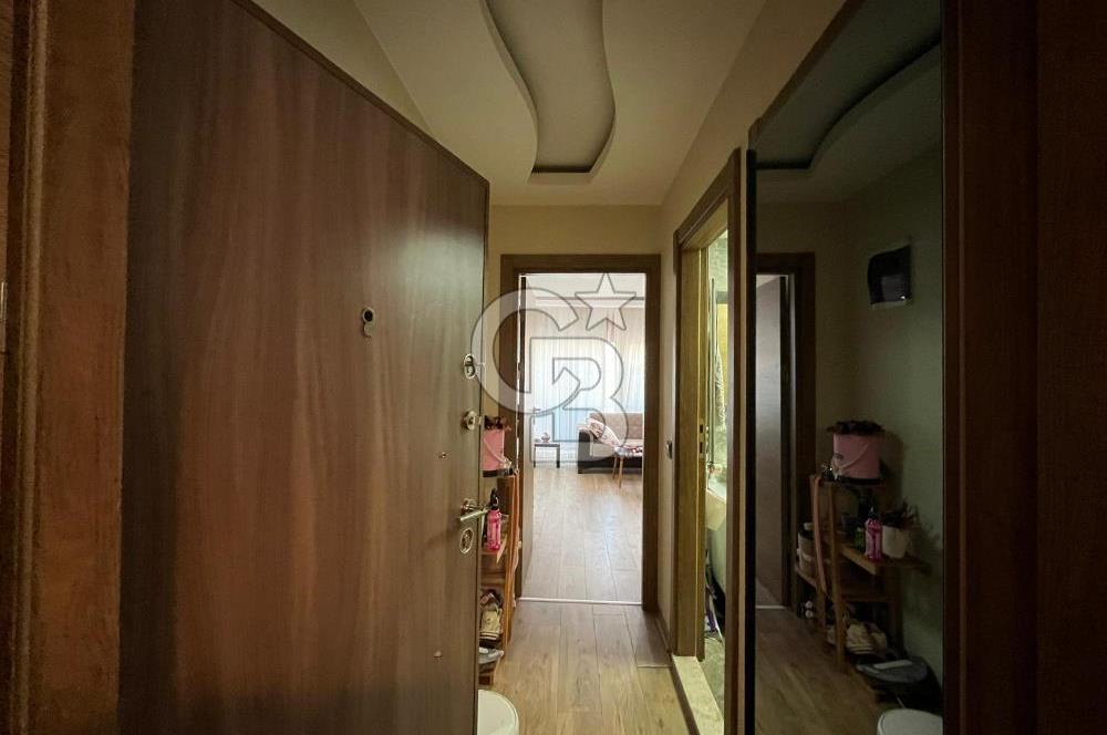 Balçova Merkezde Lüks Eşyalı Satılık 1+1 Daire