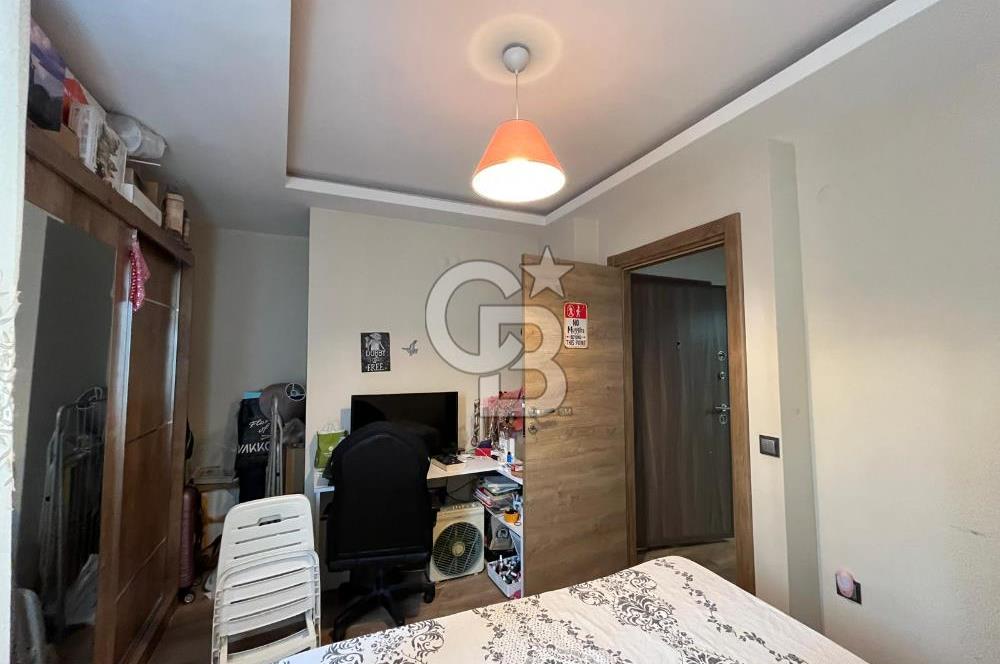 Balçova Merkezde Lüks Eşyalı Satılık 1+1 Daire