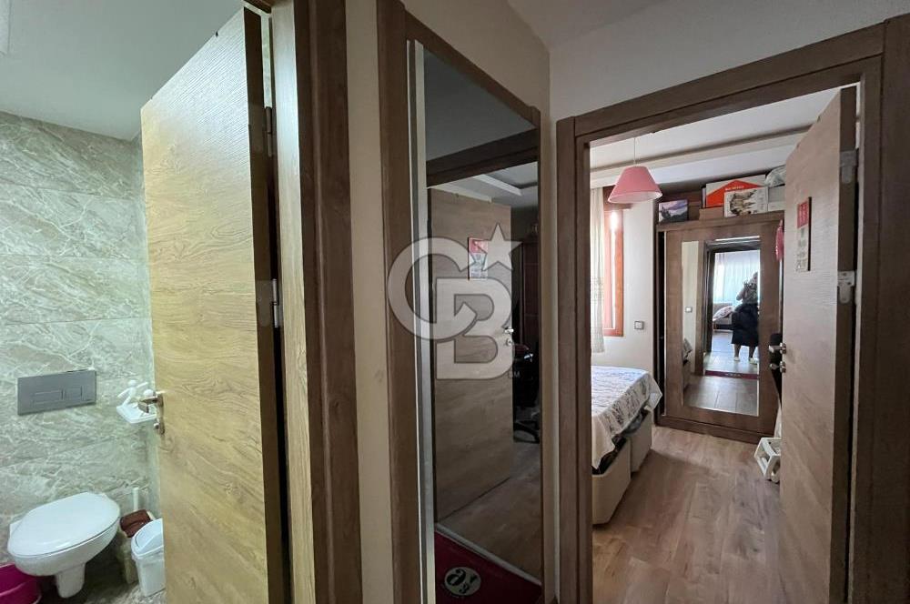 Balçova Merkezde Lüks Eşyalı Satılık 1+1 Daire