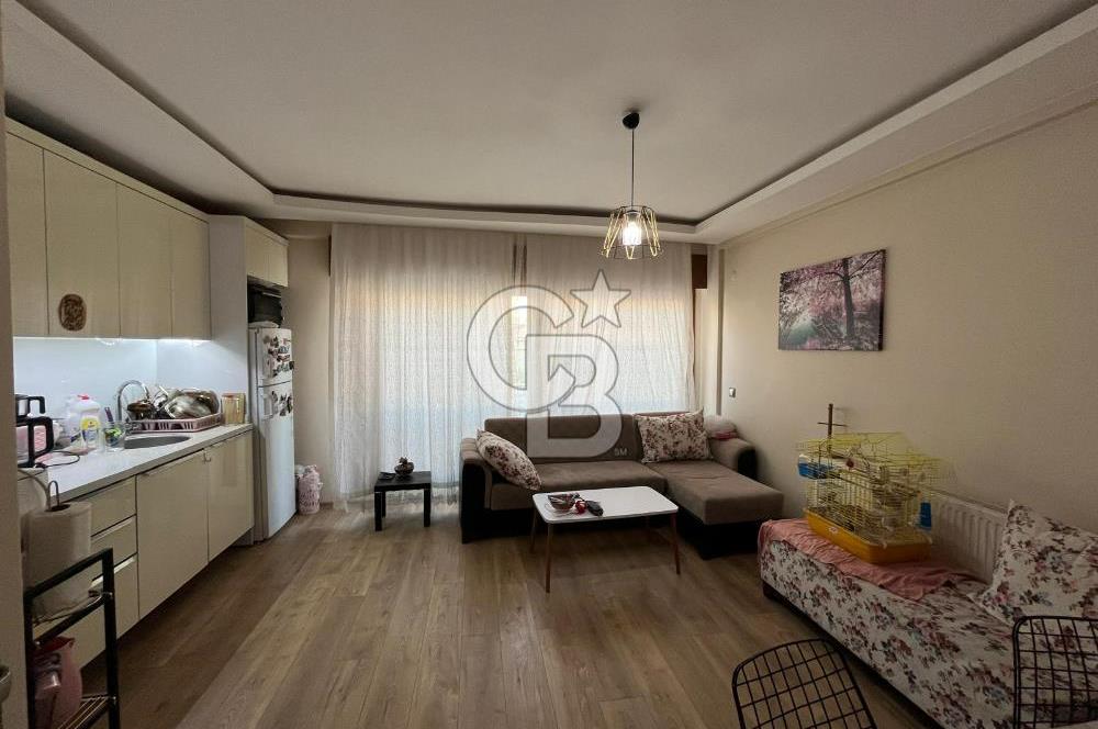 Balçova Merkezde Lüks Eşyalı Satılık 1+1 Daire