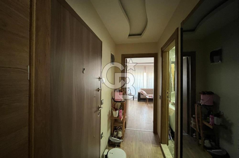 Balçova Merkezde Lüks Eşyalı Satılık 1+1 Daire
